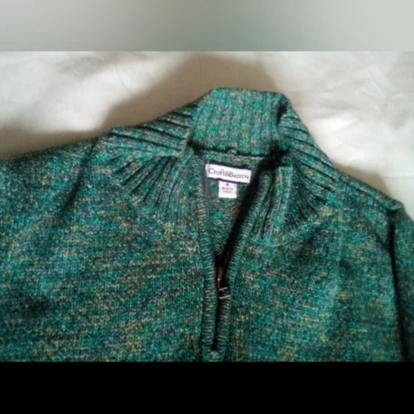 Croft & Barrow Sweater - Picture 2 of 9